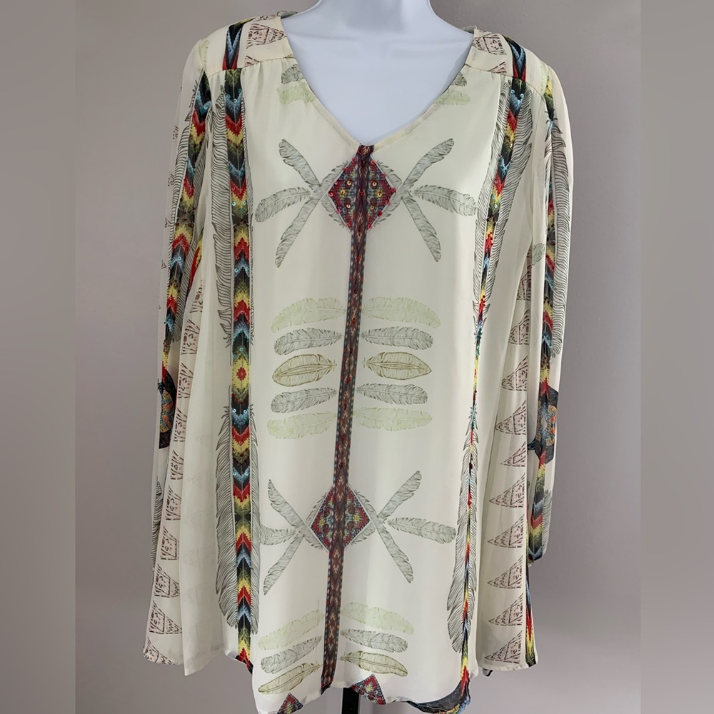 NWT Vintage Collection Cream Relaxed Tunic with Graphic Design